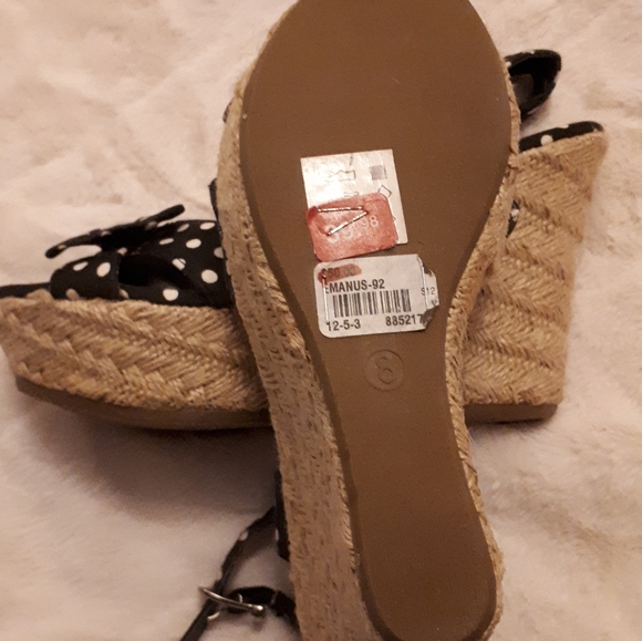 Ladies sandals - Picture 3 of 10